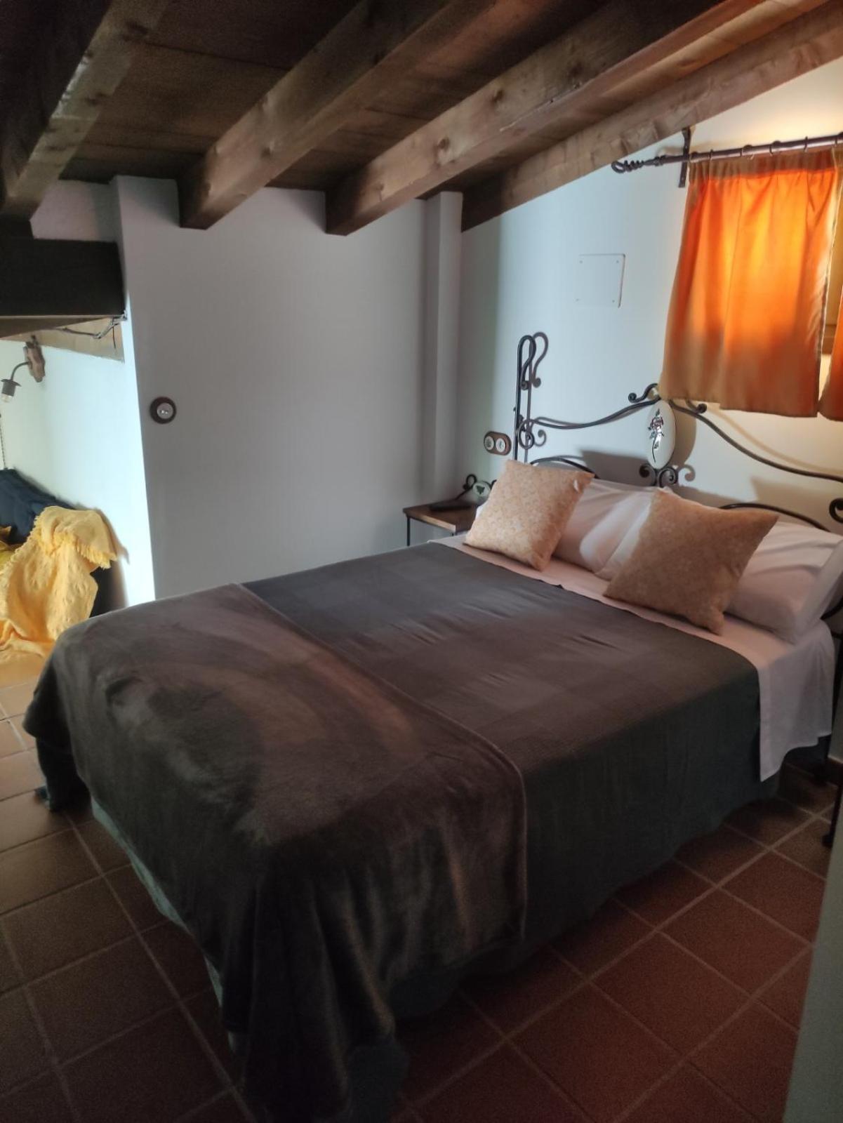 La Casa De La Abuela Amalia Apartment Arenas de San Pedro Ngoại thất bức ảnh